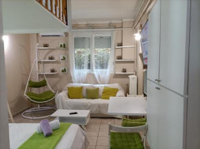 Urban Minimalist Studio Apt. near Pagrati Park